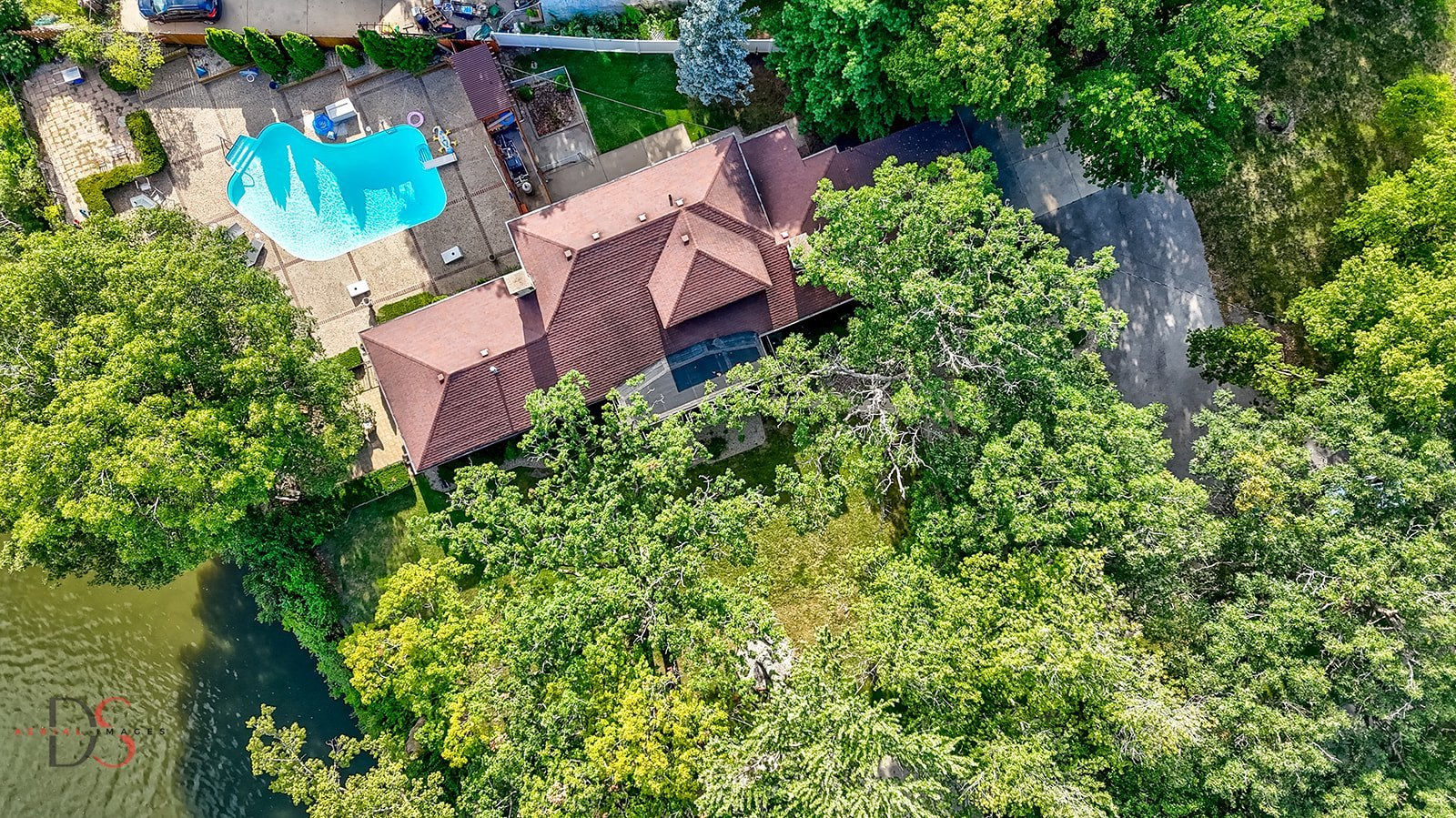 105 Leland Lane, Ottawa, IL 61350