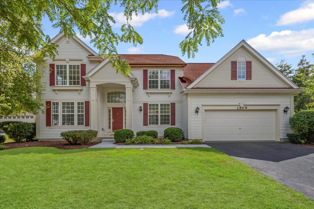 1509 Eric Lane, Libertyville, IL 60048