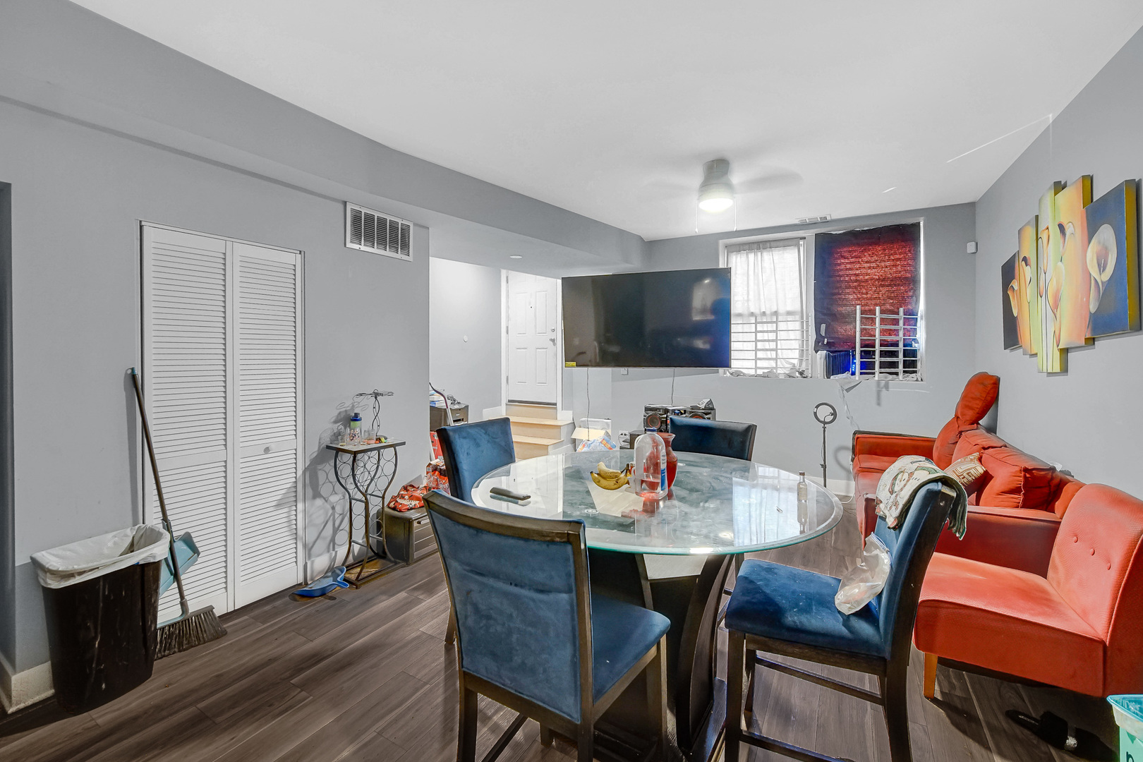 7305 S Yates Boulevard, Chicago, IL 60649