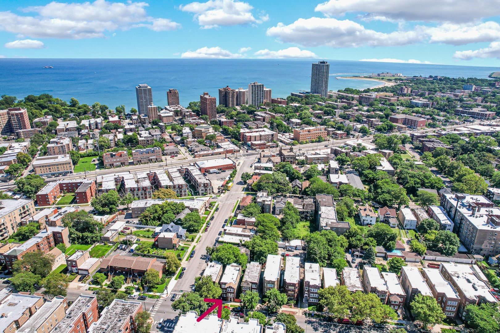 7305 S Yates Boulevard, Chicago, IL 60649