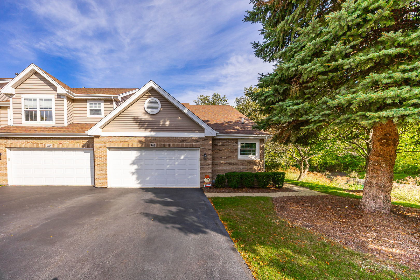 943 Willow Street, Itasca, IL 60143