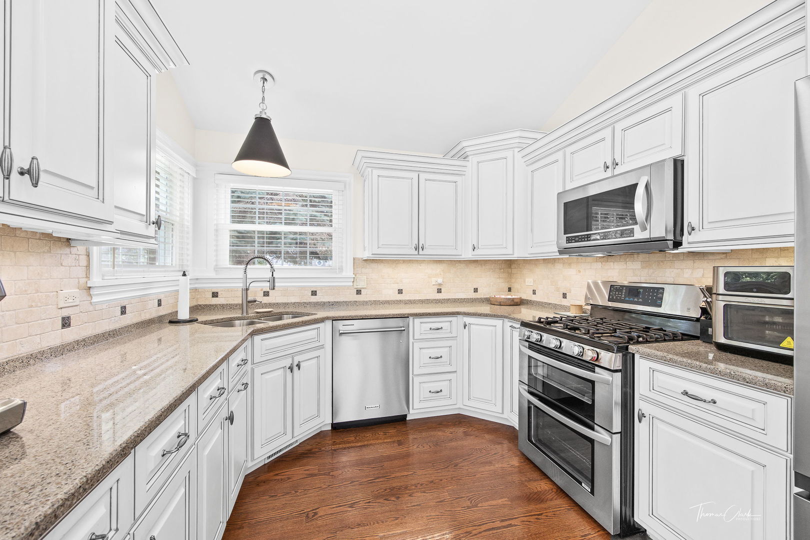 943 Willow Street, Itasca, IL 60143