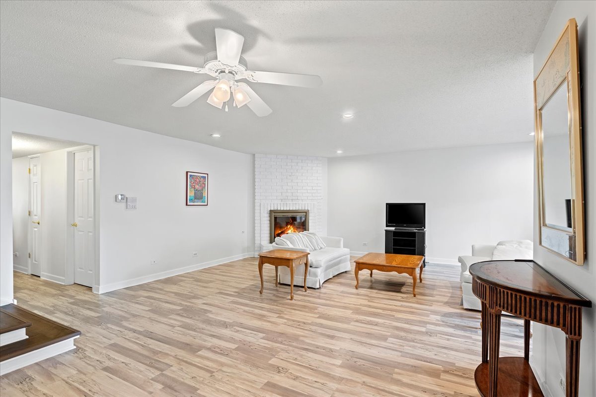 7711 W OAK RIDGE Court #2A, Palos Heights, IL 60463