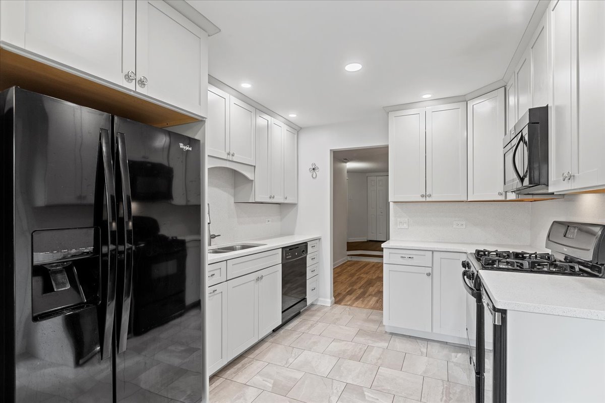 7711 W OAK RIDGE Court #2A, Palos Heights, IL 60463