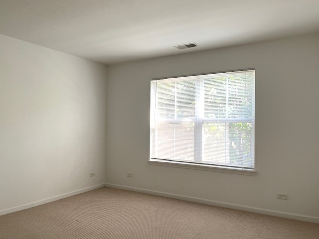 1122 N Claremont Drive, Palatine, IL 60074