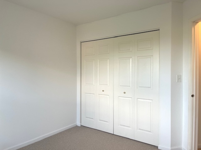 1122 N Claremont Drive, Palatine, IL 60074