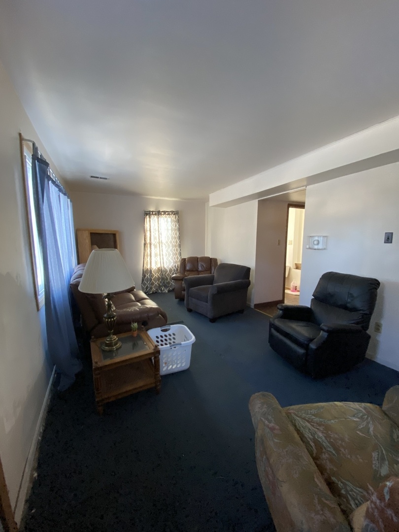 8762 Central Avenue, Oak Lawn, IL 60453
