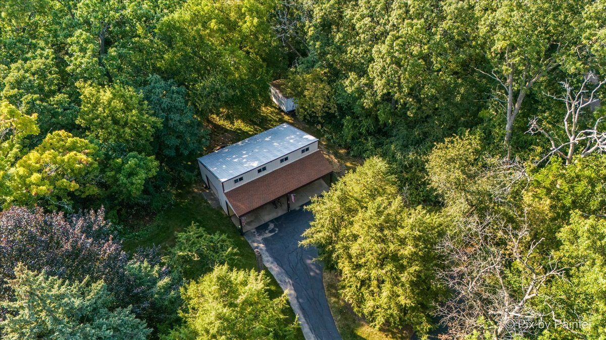 4915 Terra Cotta Road, Crystal Lake, IL 60012