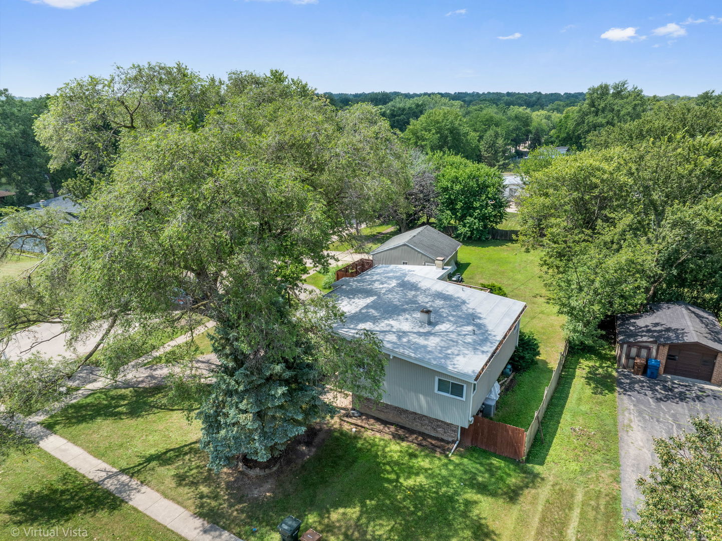 1506 Glen Ellyn Road, Glendale Heights, IL 60139
