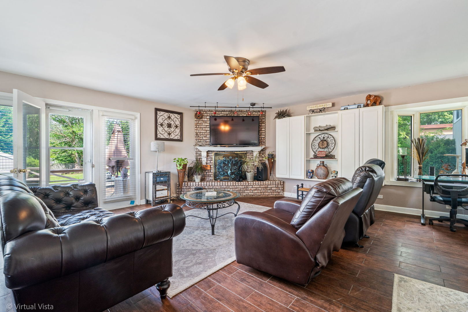 1506 Glen Ellyn Road, Glendale Heights, IL 60139