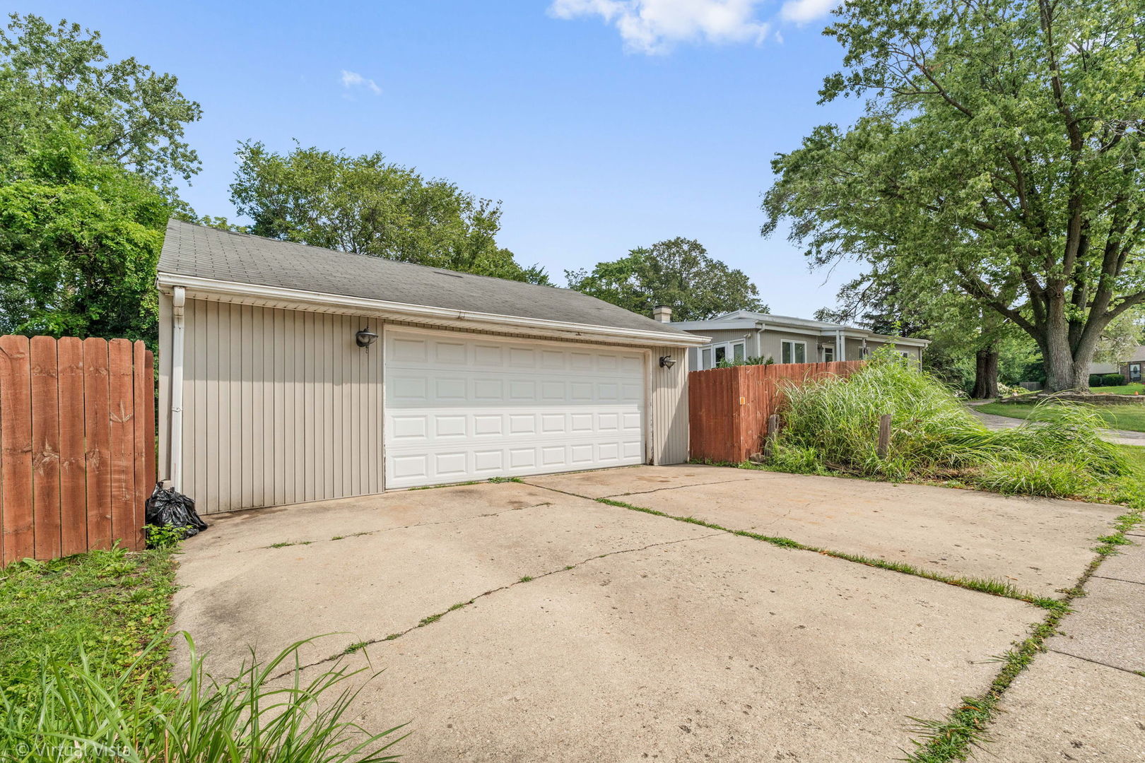 1506 Glen Ellyn Road, Glendale Heights, IL 60139