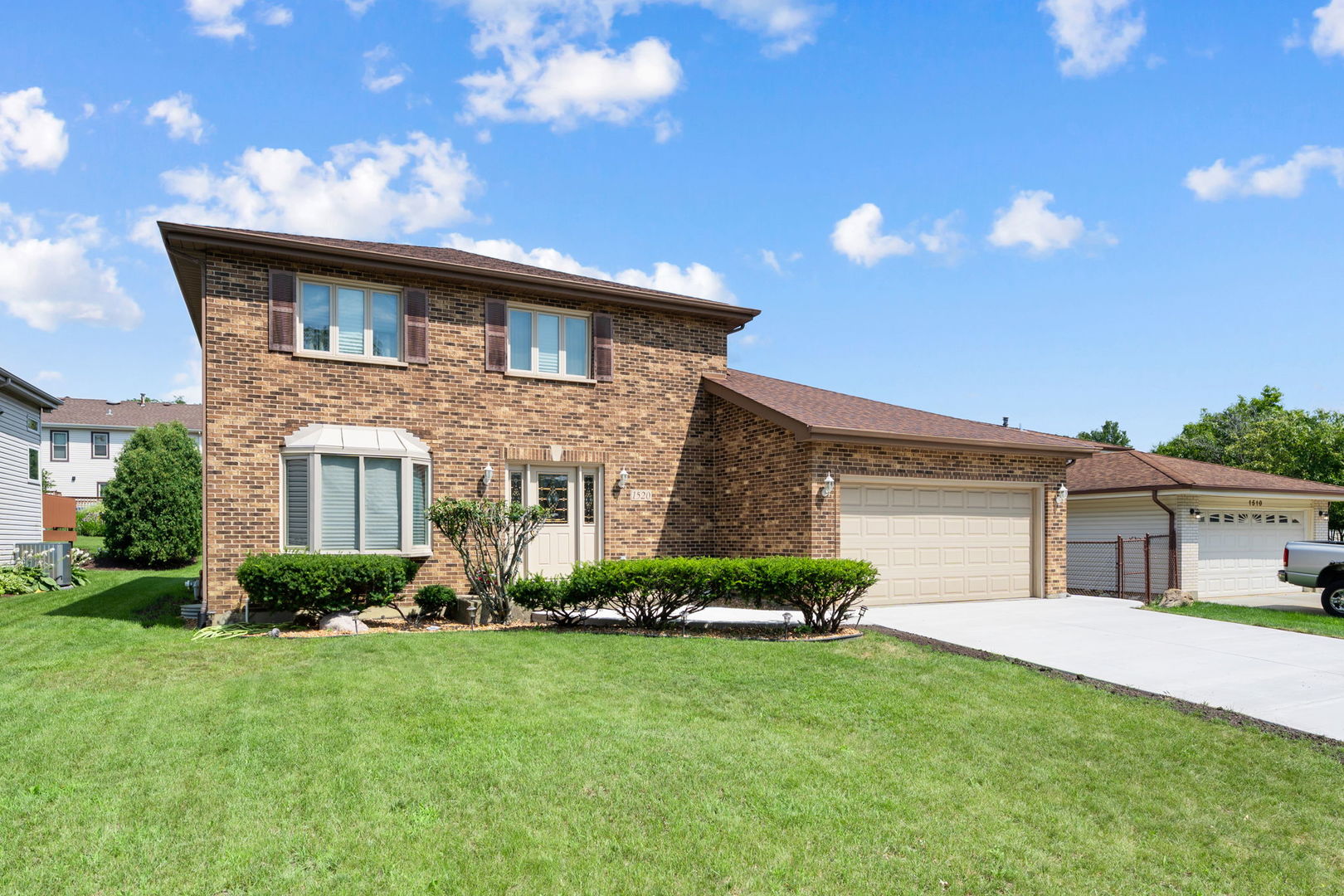 1520 grove Drive, Addison, IL 60101