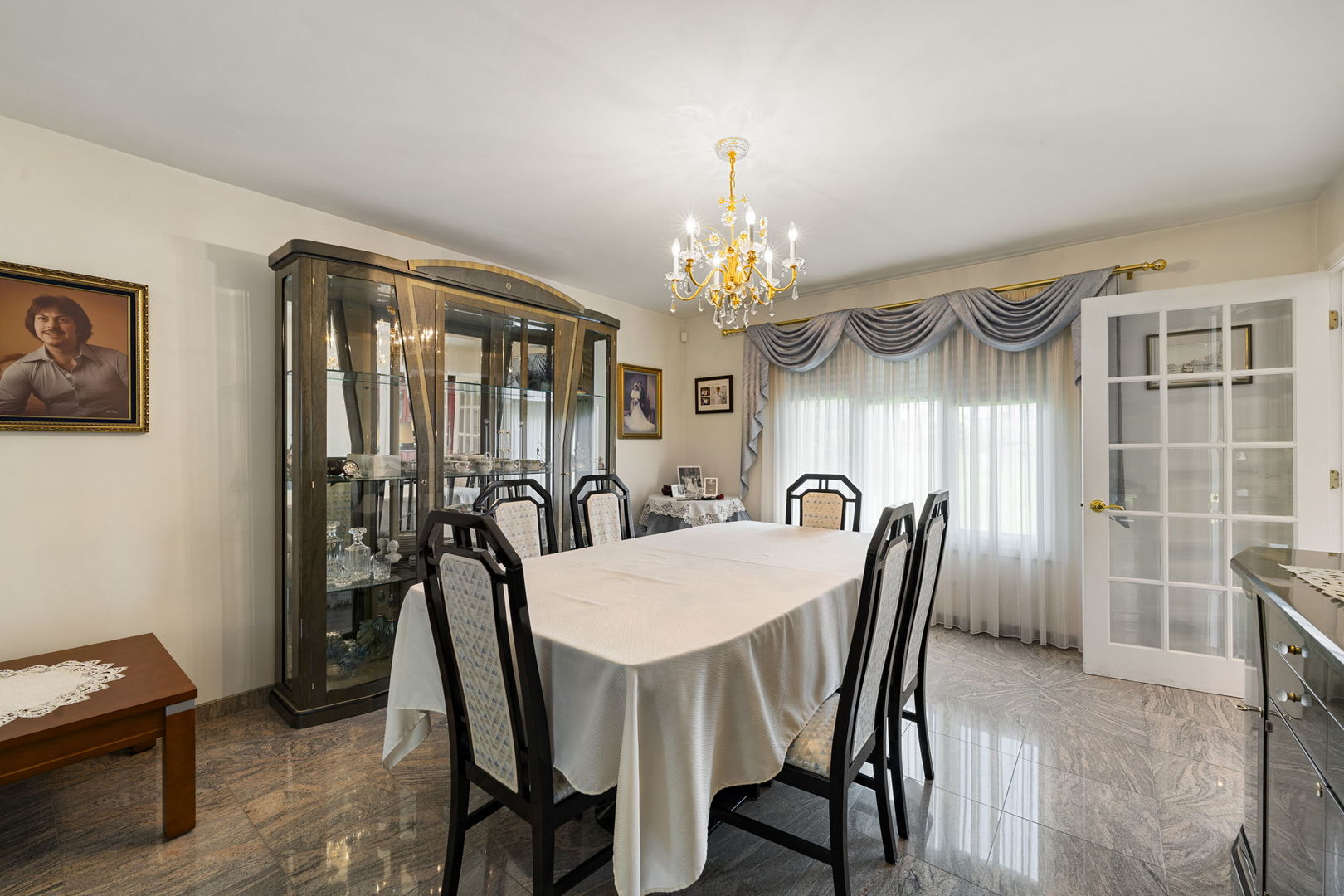 1520 grove Drive, Addison, IL 60101