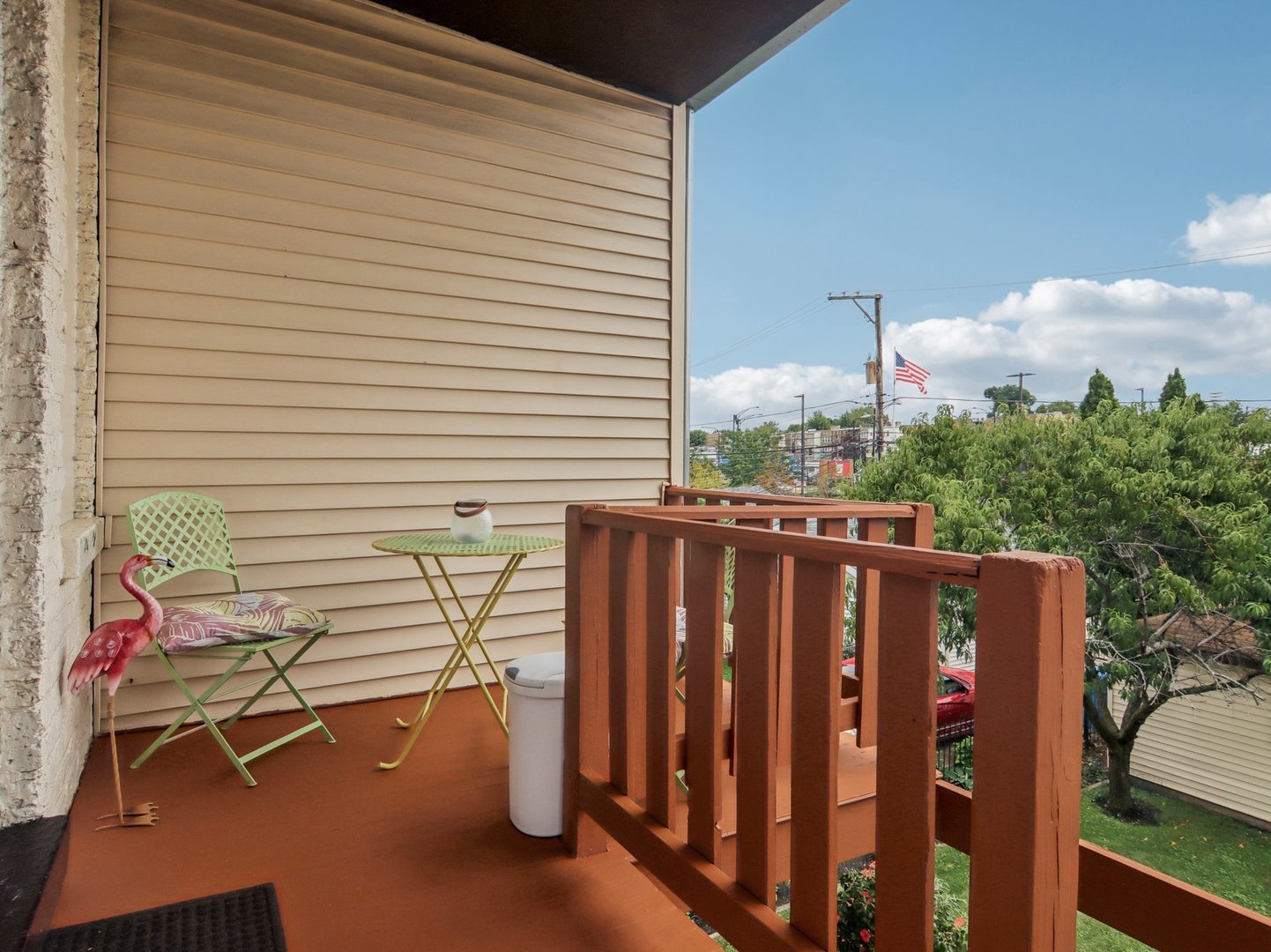 6141 N Artesian Avenue, Chicago, IL 60659
