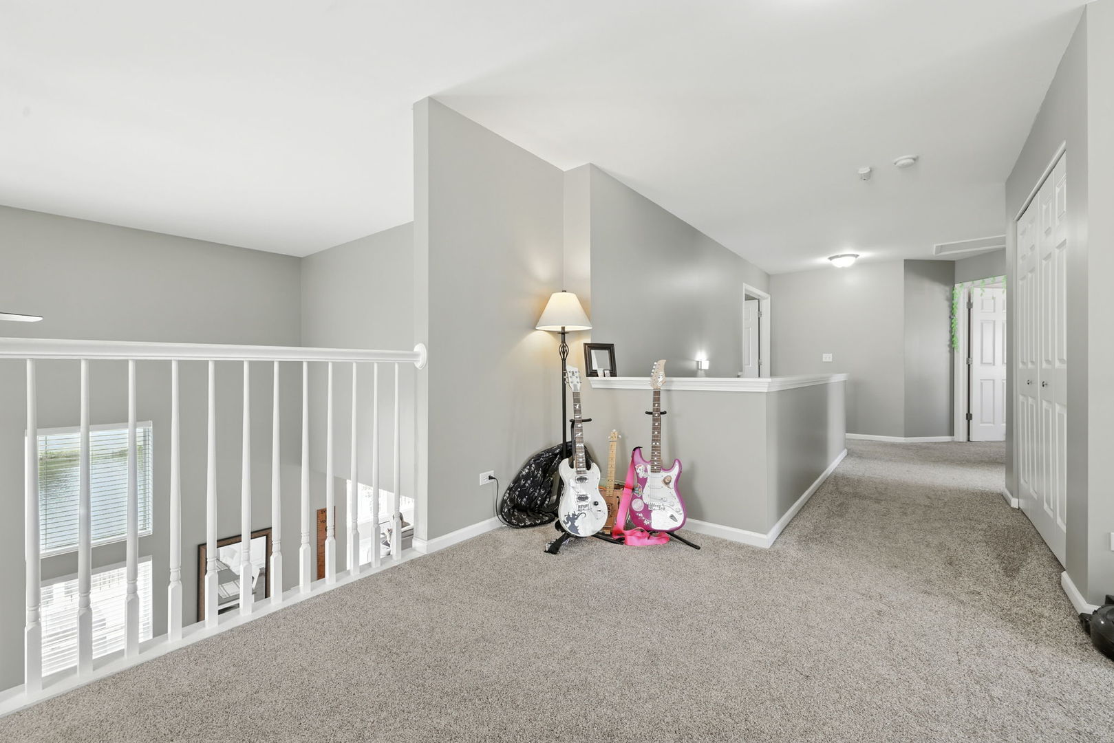 26 N Berkshire Lane, Round Lake, IL 60073