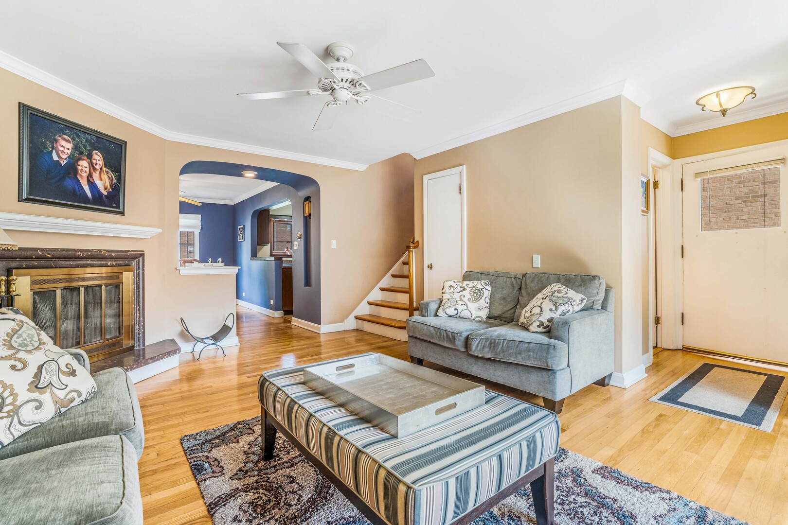 8129 Lake Street, River Forest, IL 60305