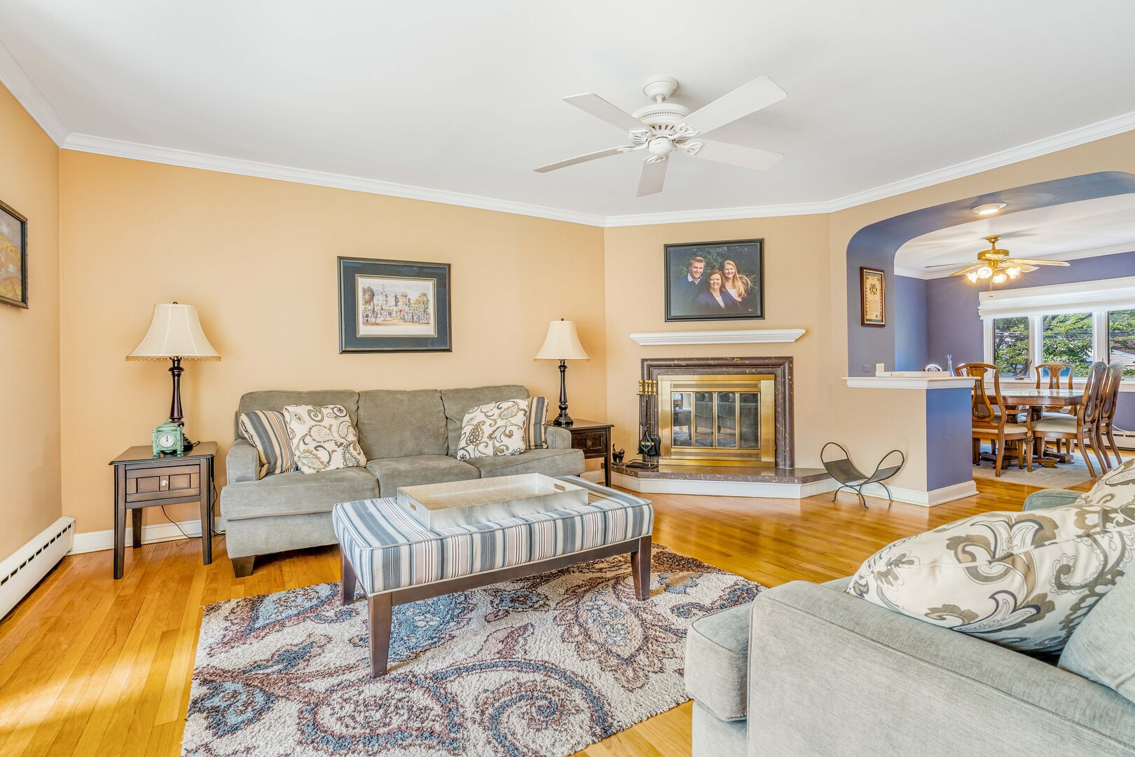 8129 Lake Street, River Forest, IL 60305