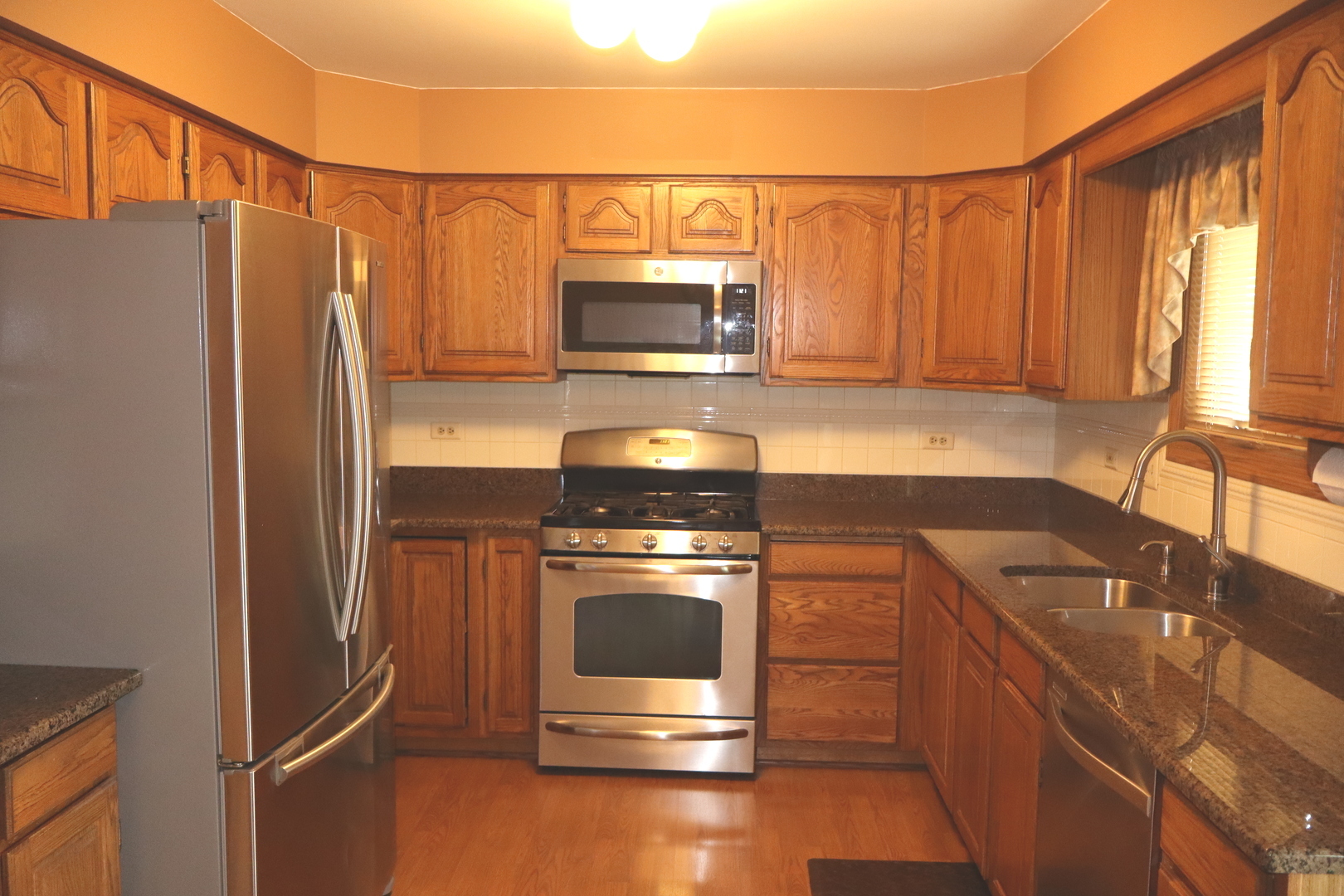5128 W 113th Court, Alsip, IL 60803