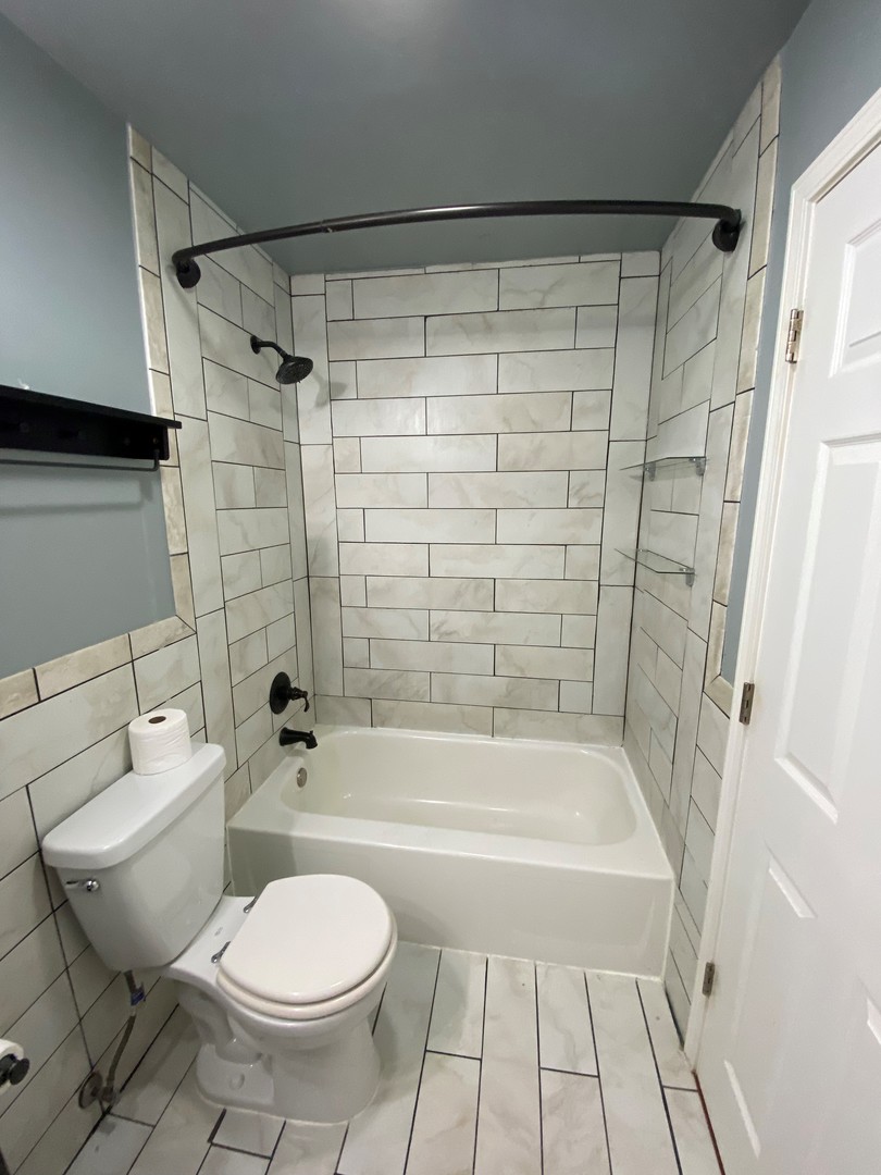 333 Regatta Point, Schaumburg, IL 60194