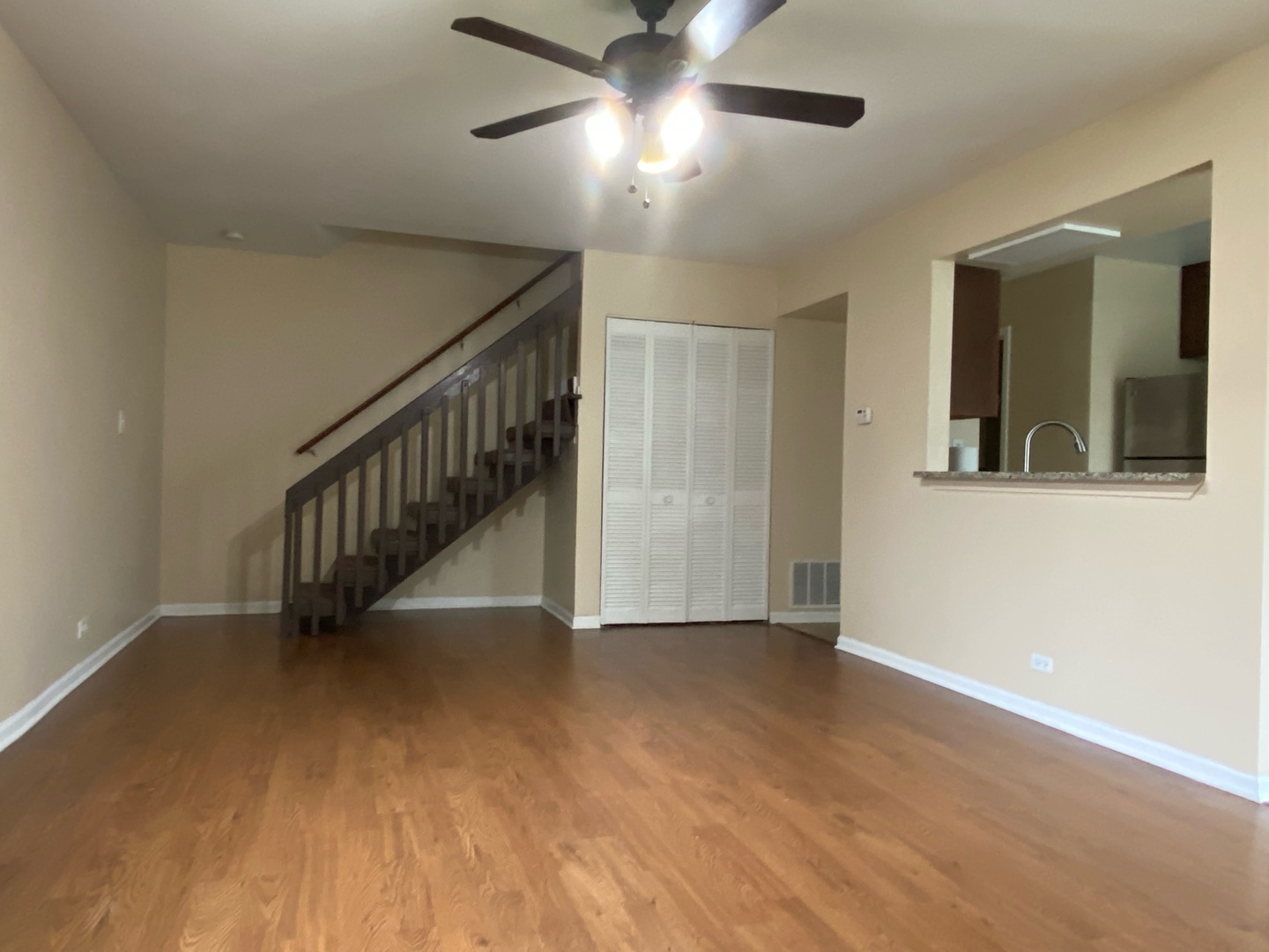 333 Regatta Point, Schaumburg, IL 60194