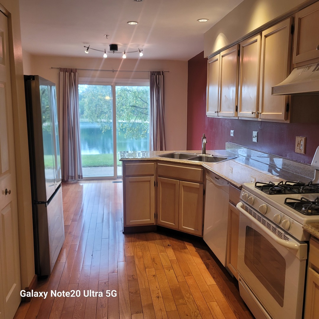 1431 Orleans Drive #1431, Mundelein, IL 60060