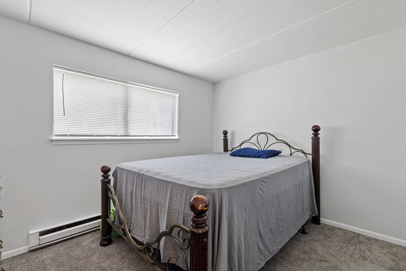 1030 Dunlop Avenue #1E, Forest Park, IL 60130