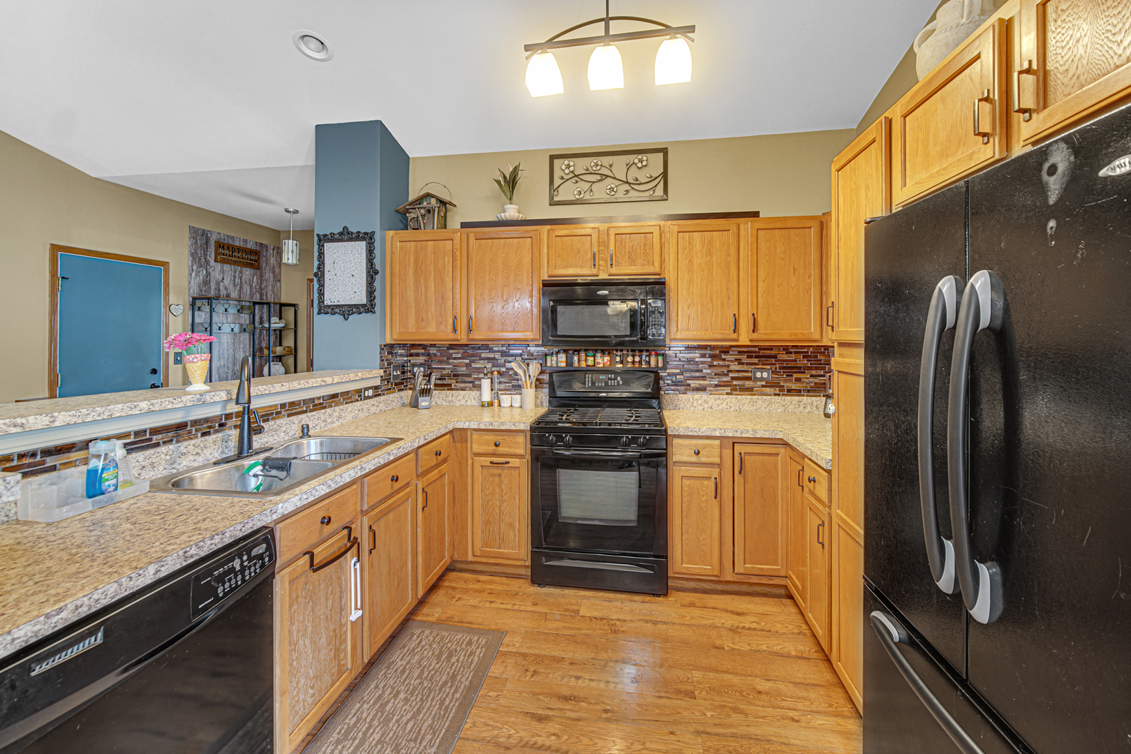 1819 Woodside Drive, Woodstock, IL 60098