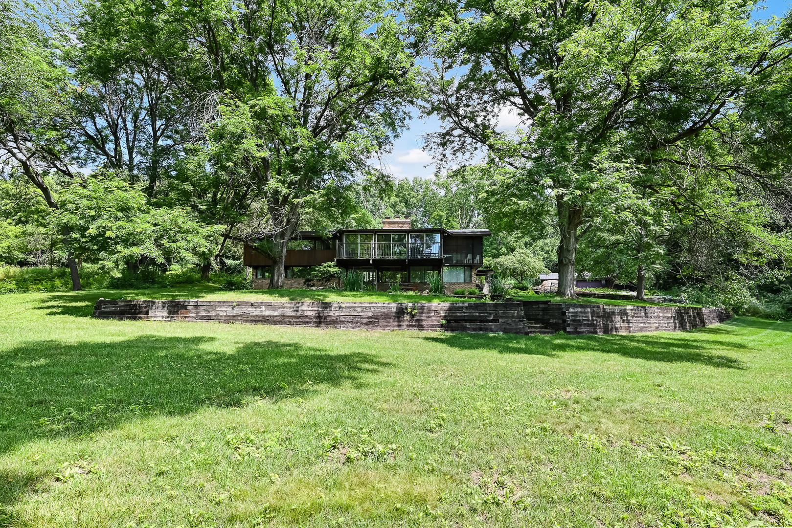 16W340 97th Street, Burr Ridge, IL 60527
