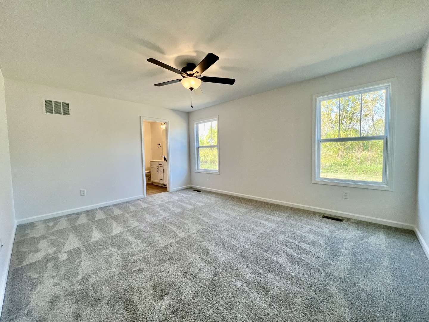 14 Eric Court, Bloomington, IL 61705