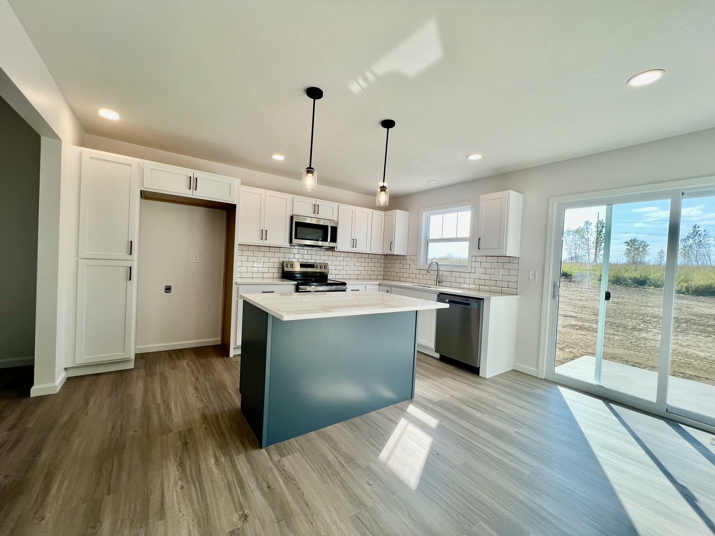 14 Eric Court, Bloomington, IL 61705