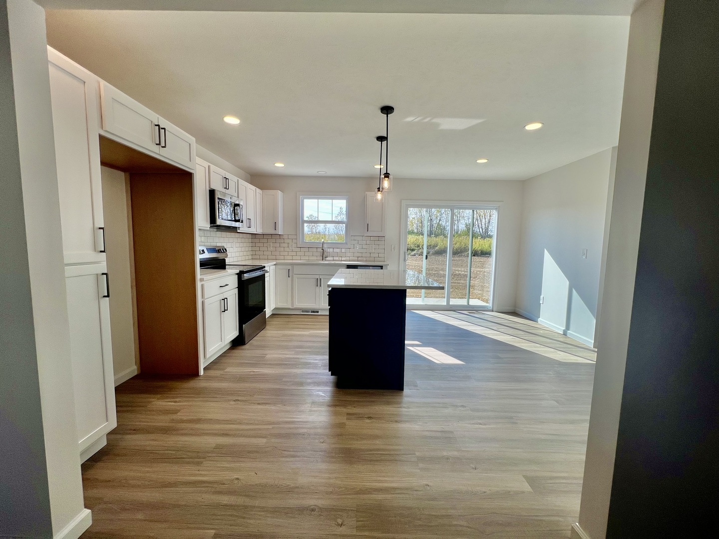 14 Eric Court, Bloomington, IL 61705