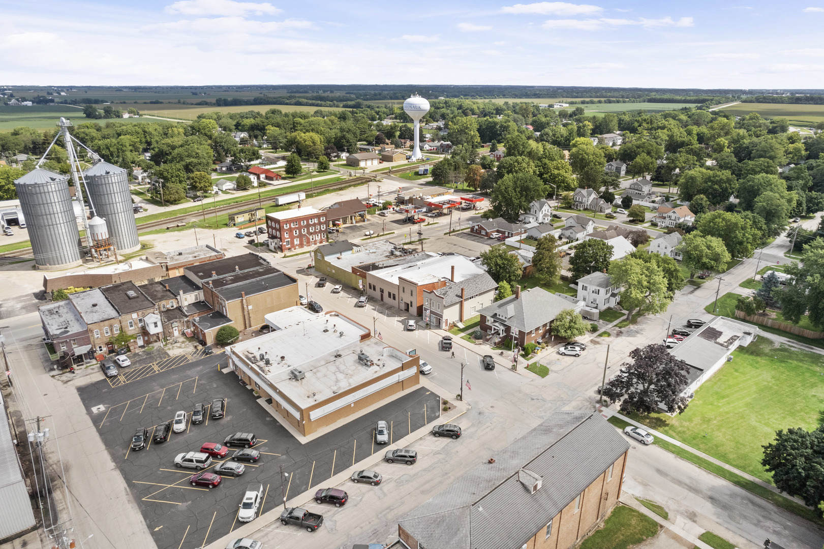 129 S Depot Street, Somonauk, IL 60552
