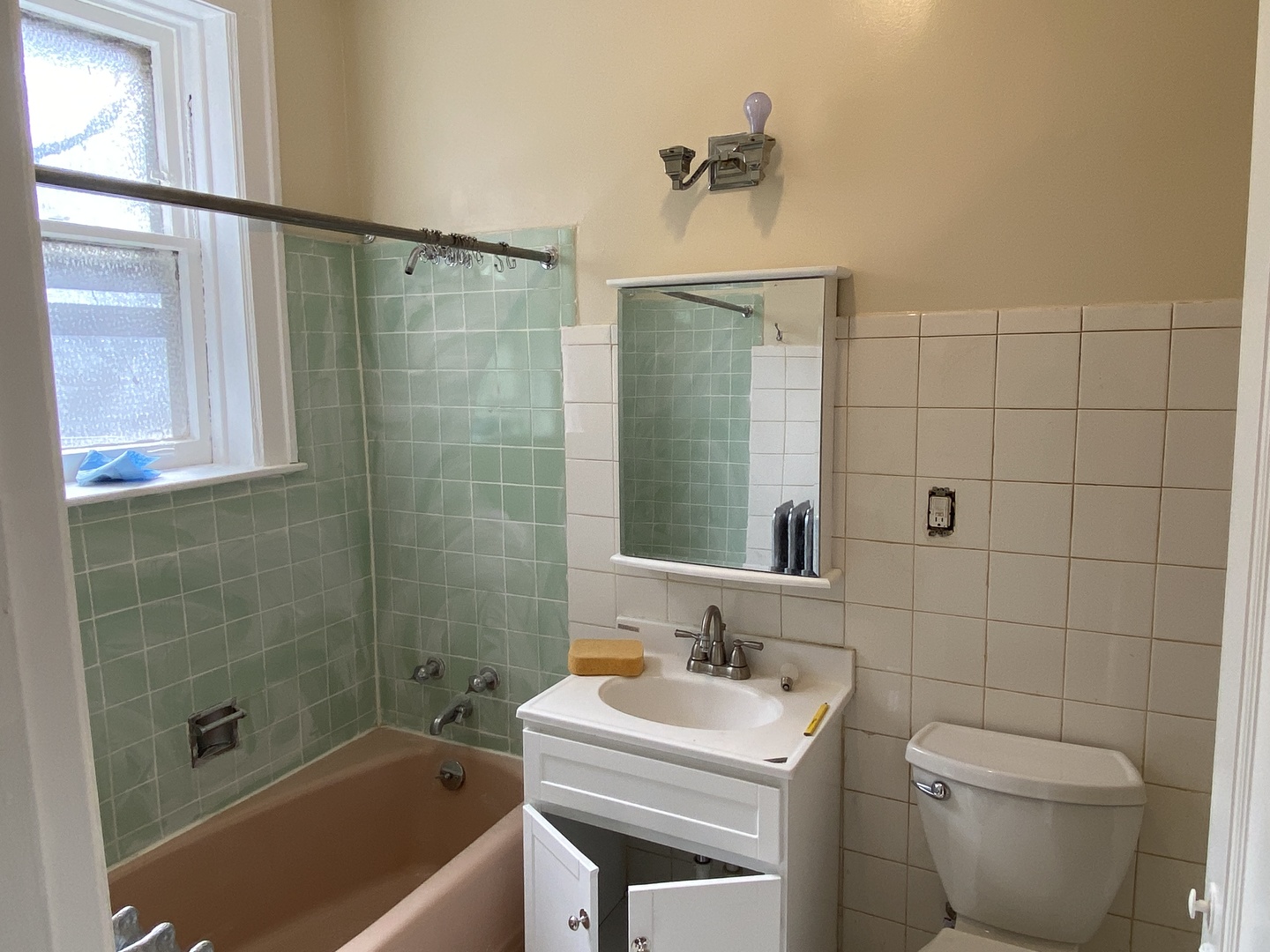 737 Clarence Avenue, Oak Park, IL 60304