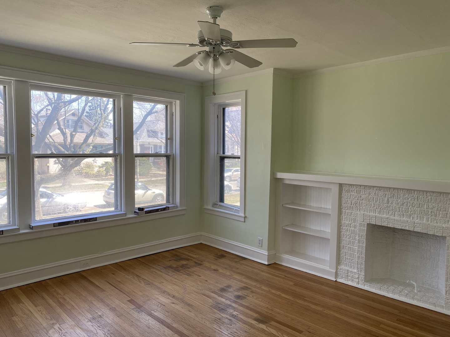 737 Clarence Avenue, Oak Park, IL 60304
