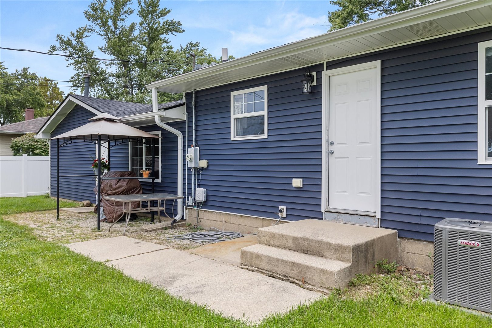 15824 S Collins Drive, Plainfield, IL 60544