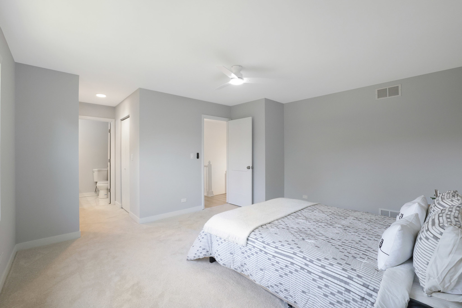 2566 Brian Drive, Northbrook, IL 60062
