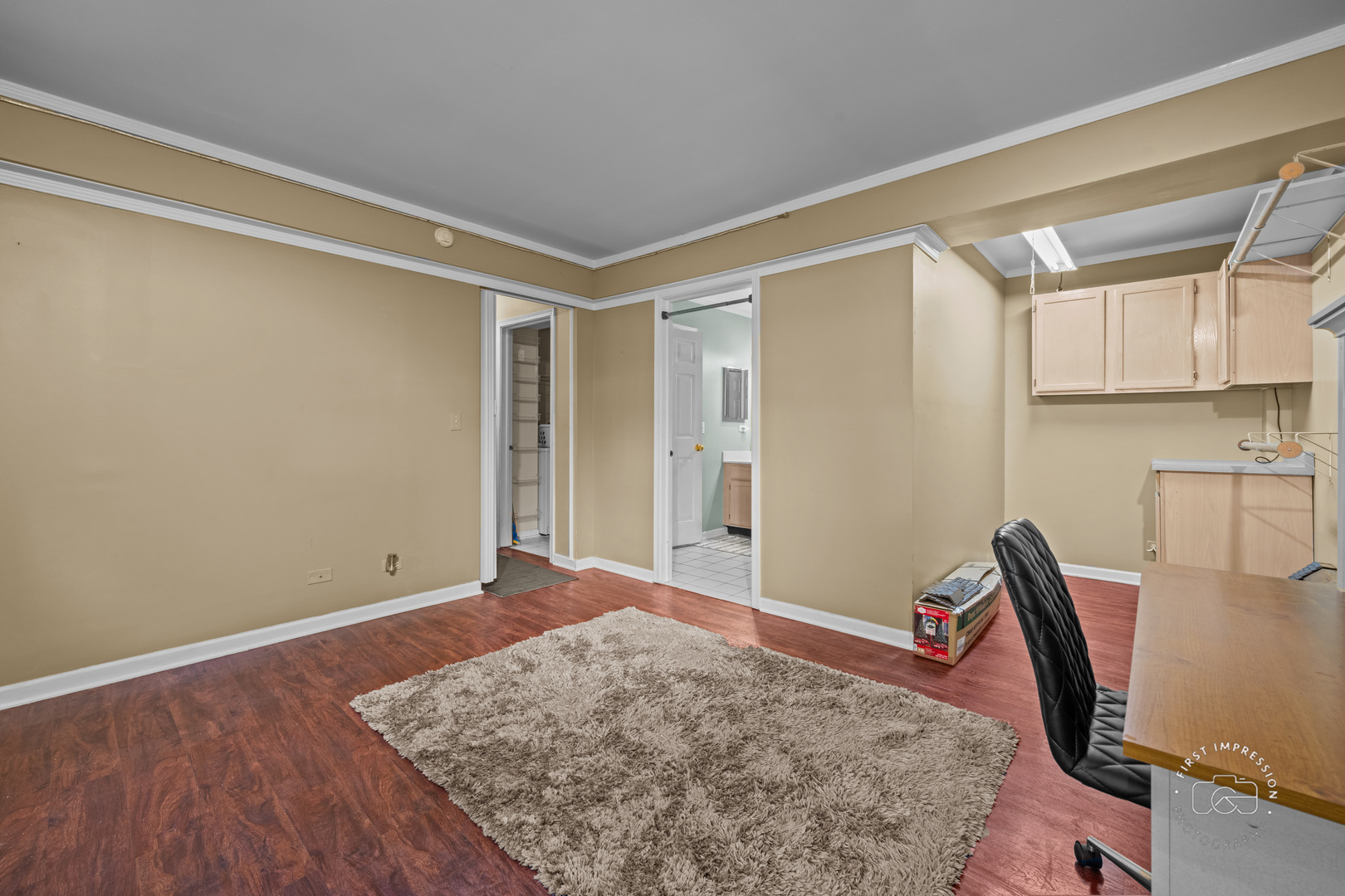 1202 Fox Hill Lane, North Aurora, IL 60542