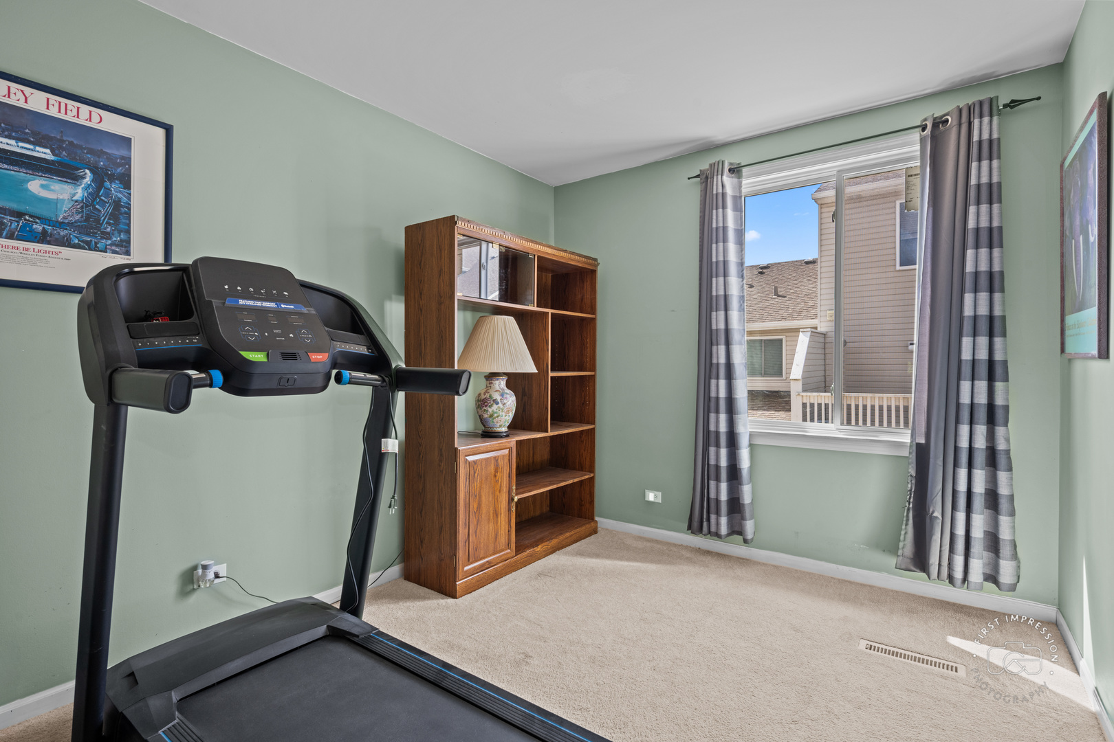 1202 Fox Hill Lane, North Aurora, IL 60542