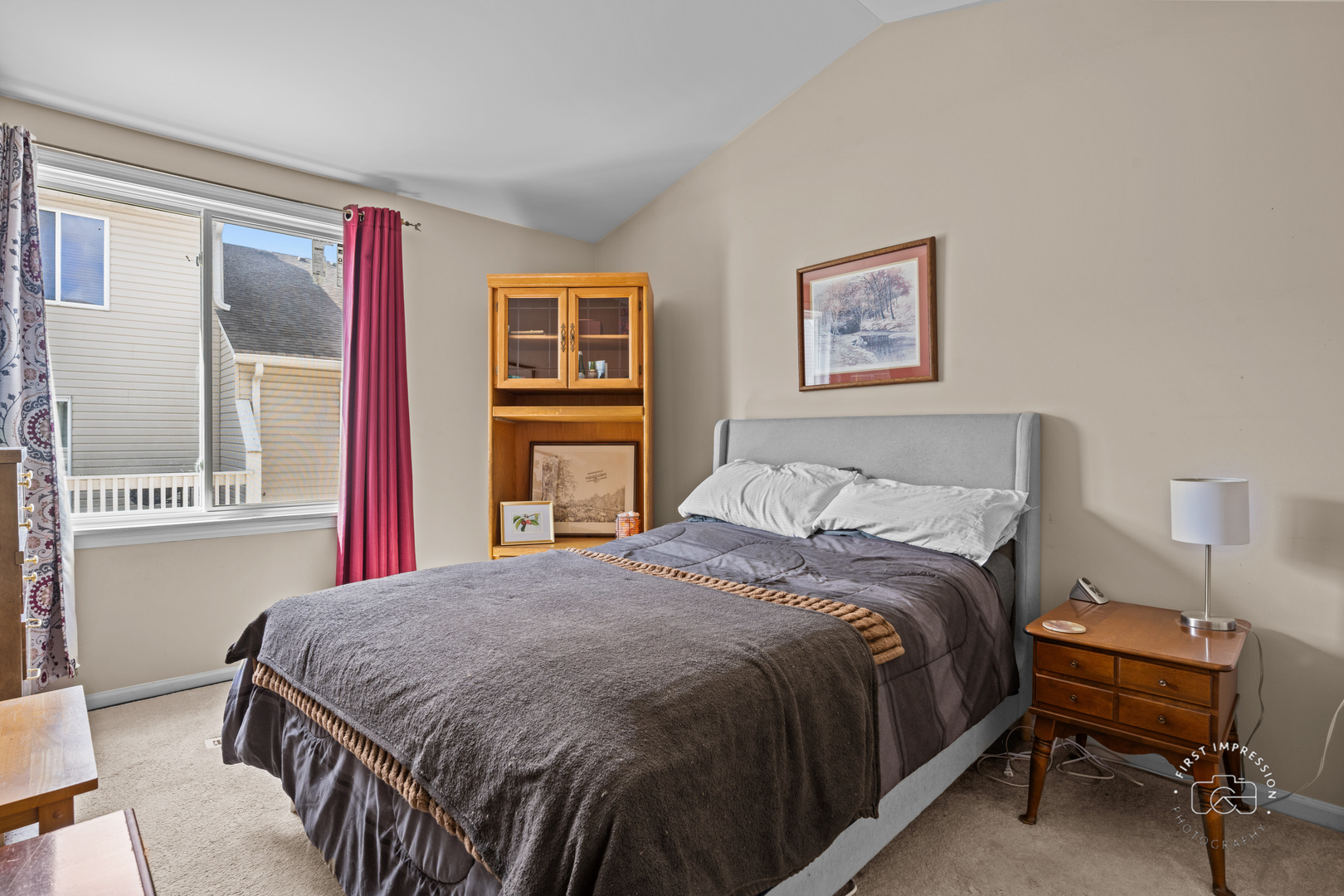 1202 Fox Hill Lane, North Aurora, IL 60542