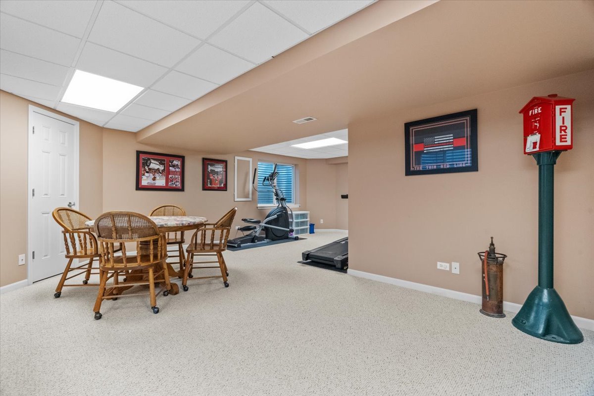 32526 Pilgrims Court, Lakemoor, IL 60051
