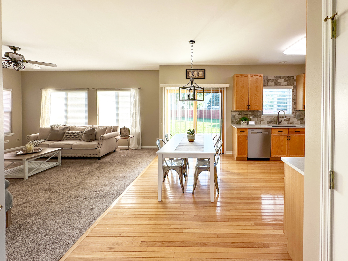 32526 Pilgrims Court, Lakemoor, IL 60051