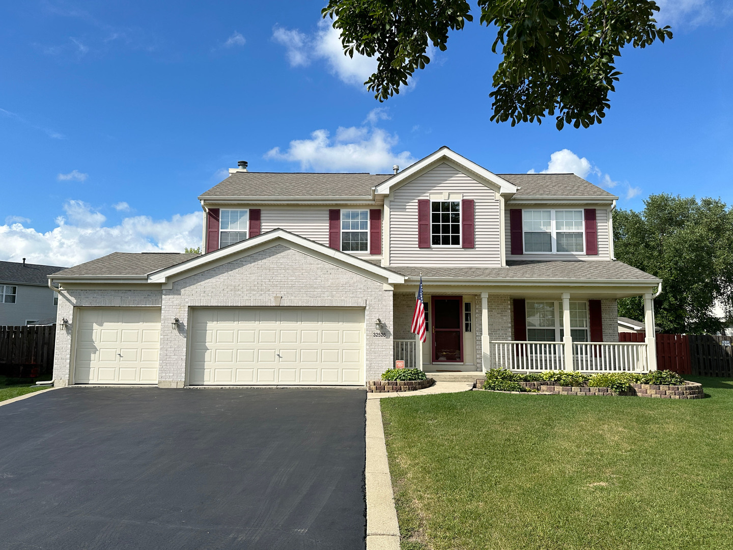 32526 Pilgrims Court, Lakemoor, IL 60051