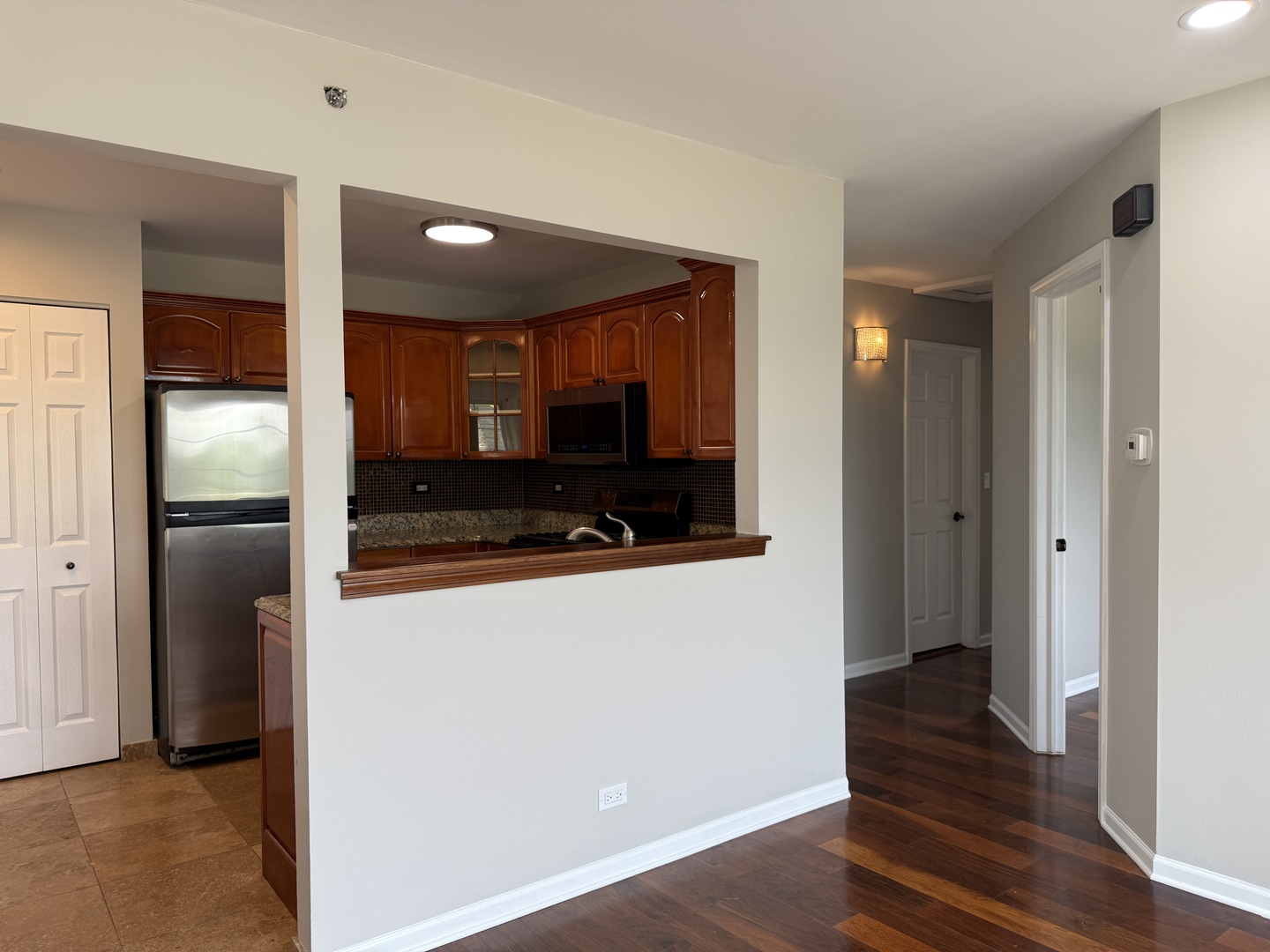 321 Whispering Court, Bolingbrook, IL 60440