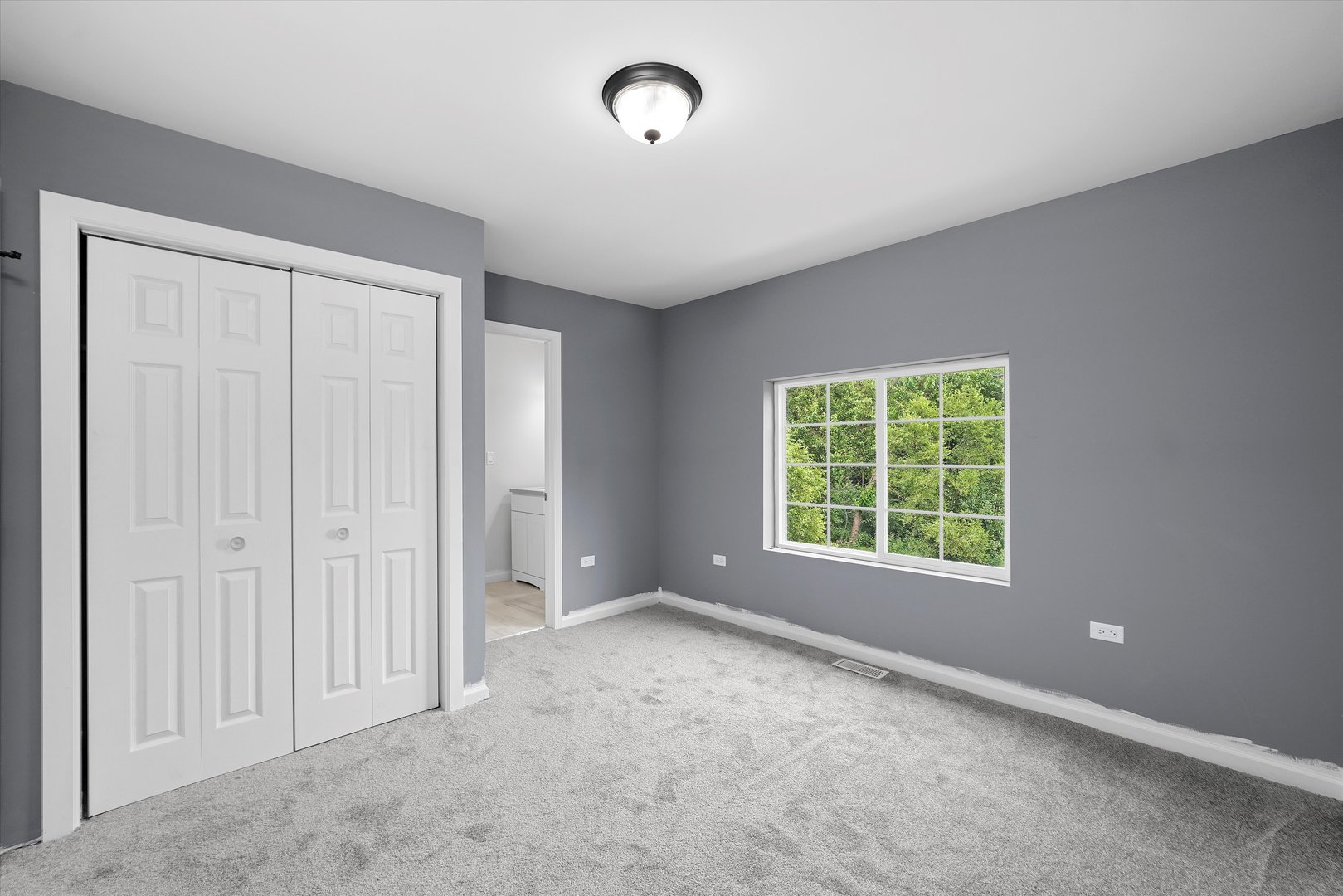13723 S Springfield Avenue, Robbins, IL 60472