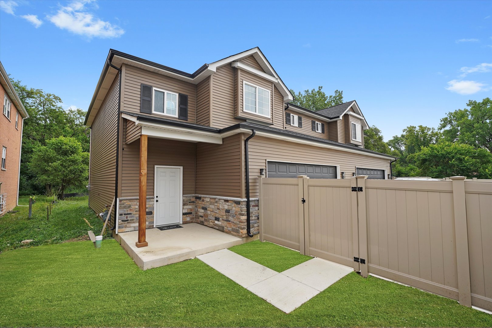 13723 S Springfield Avenue, Robbins, IL 60472