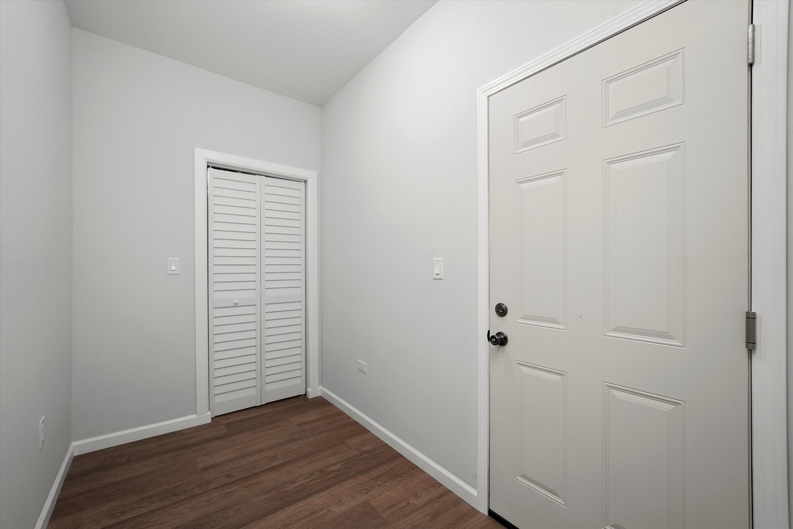 13723 S Springfield Avenue, Robbins, IL 60472