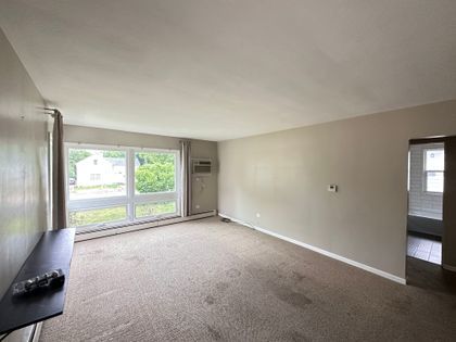 629 S Main Street #FRONT, Naperville, IL 60540