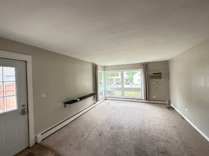 629 S Main Street #FRONT, Naperville, IL 60540