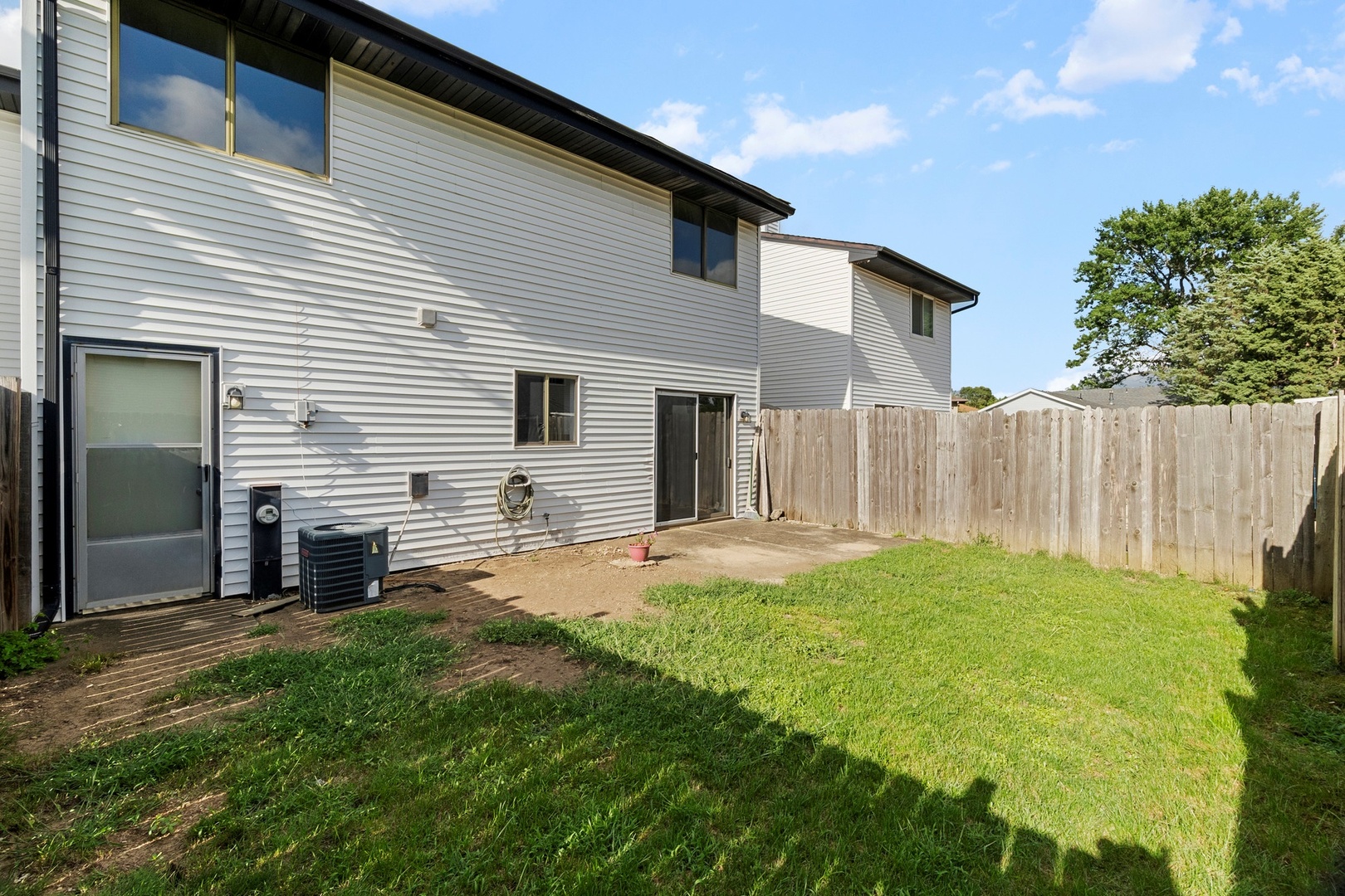 2505 Lotus Lane, Crest Hill, IL 60403