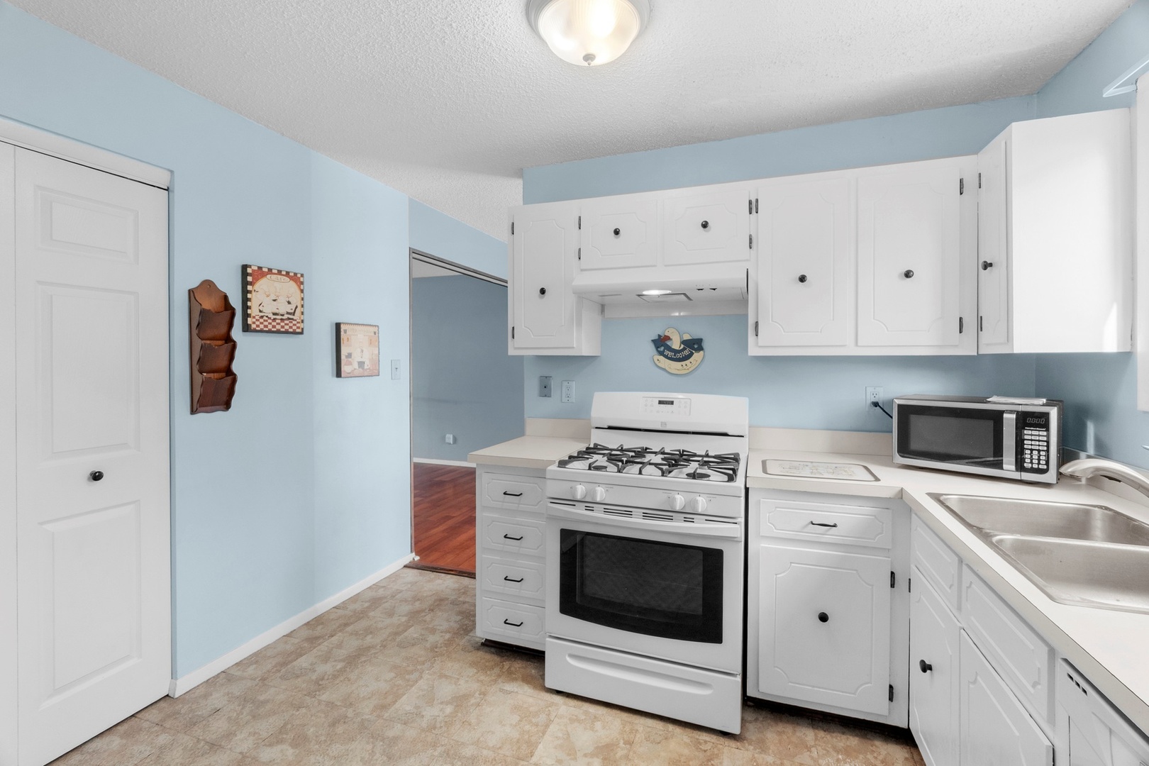 2505 Lotus Lane, Crest Hill, IL 60403